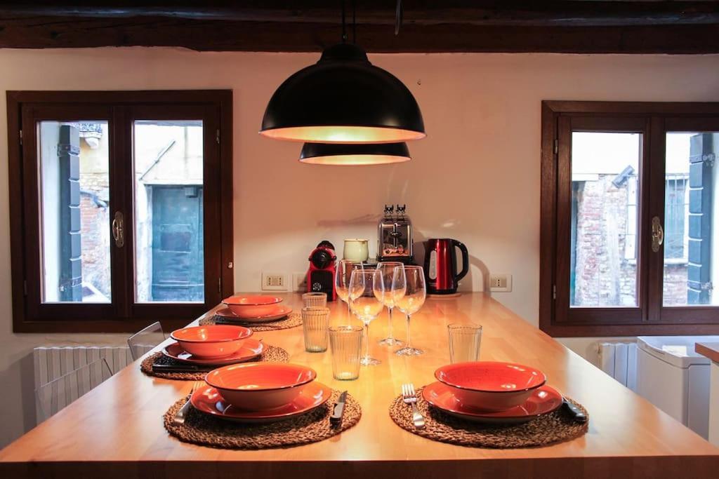 Erbe Canal View Private House Venice Exterior photo